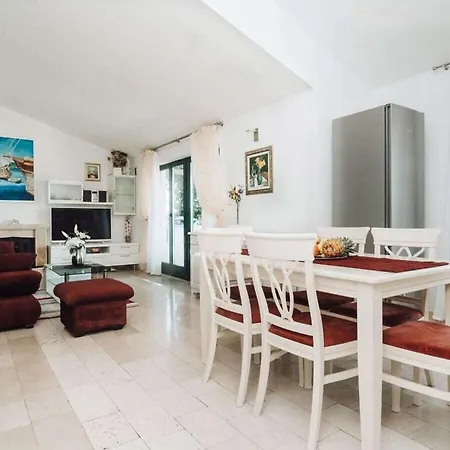 Brdar Comfortable Vinišće